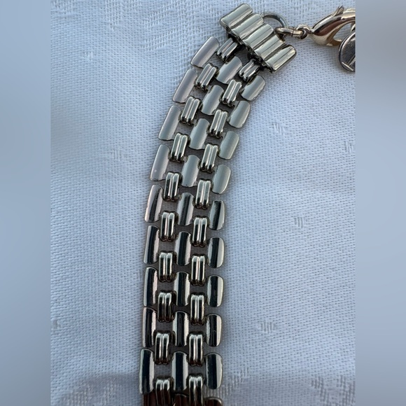 Pink beaded necklace - Picture 5 of 6